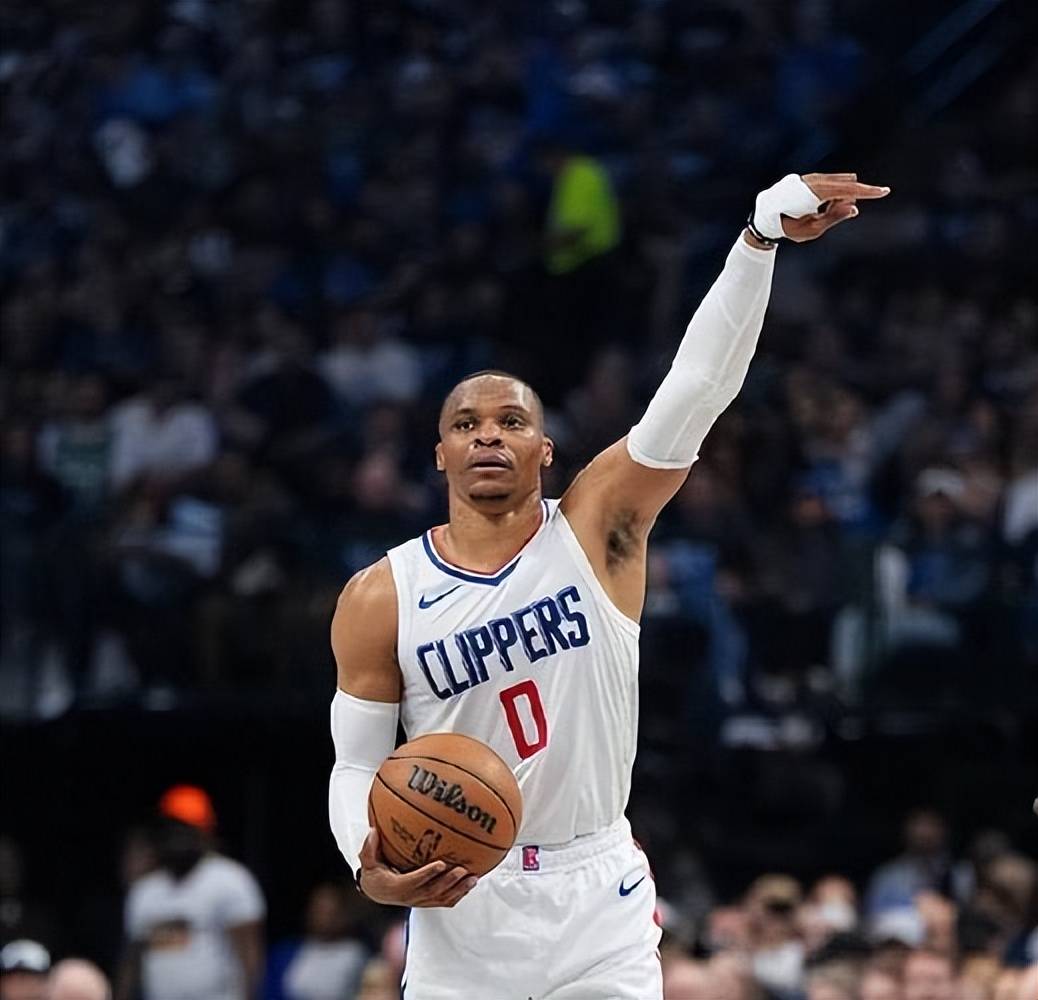 威少陷入低谷，爆发新星连败，掀起高潮球队命运悬念！