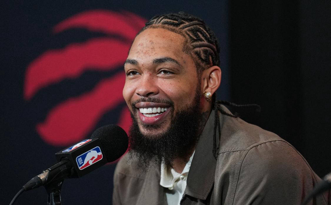 纳达尔重返赛场，败北首场状态出色，独行侠观众沸腾！的简单介绍